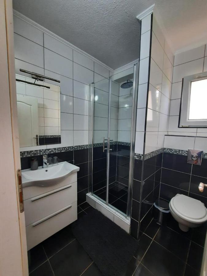 Filip Hotel Korenica Kültér fotó